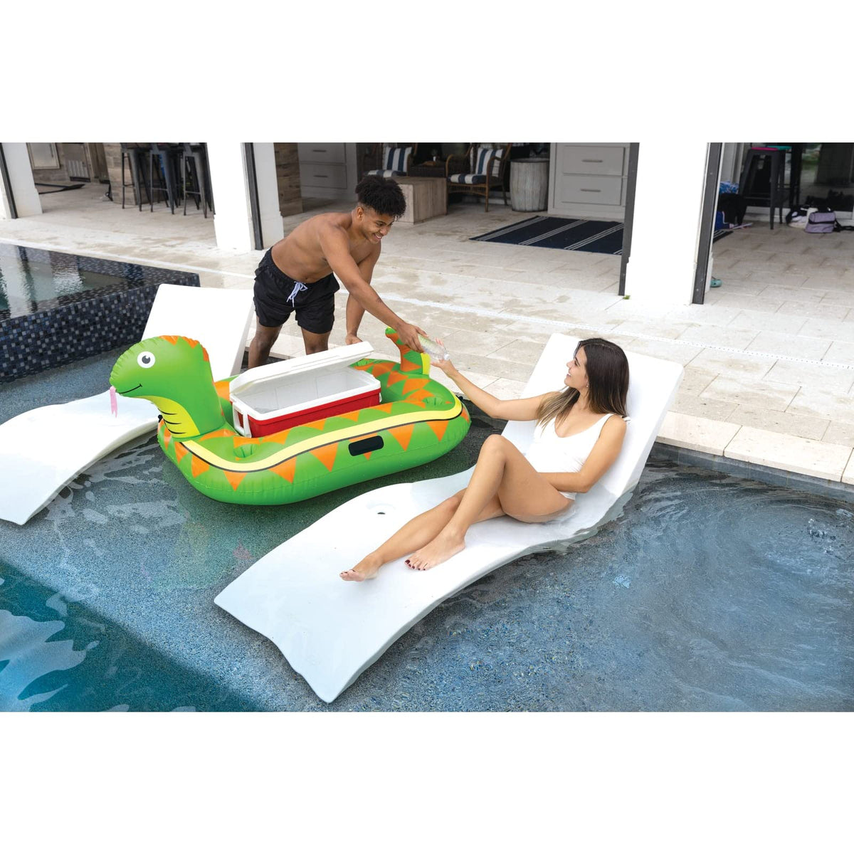 Inflatable Floating Drink Cooler 46 qt G698
