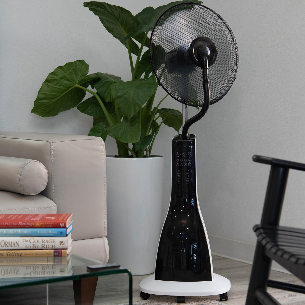 47" Misting Oscillating Pedestal Fan with Water Tank, Remote, Timer, 3 Speeds, Black White Z63905