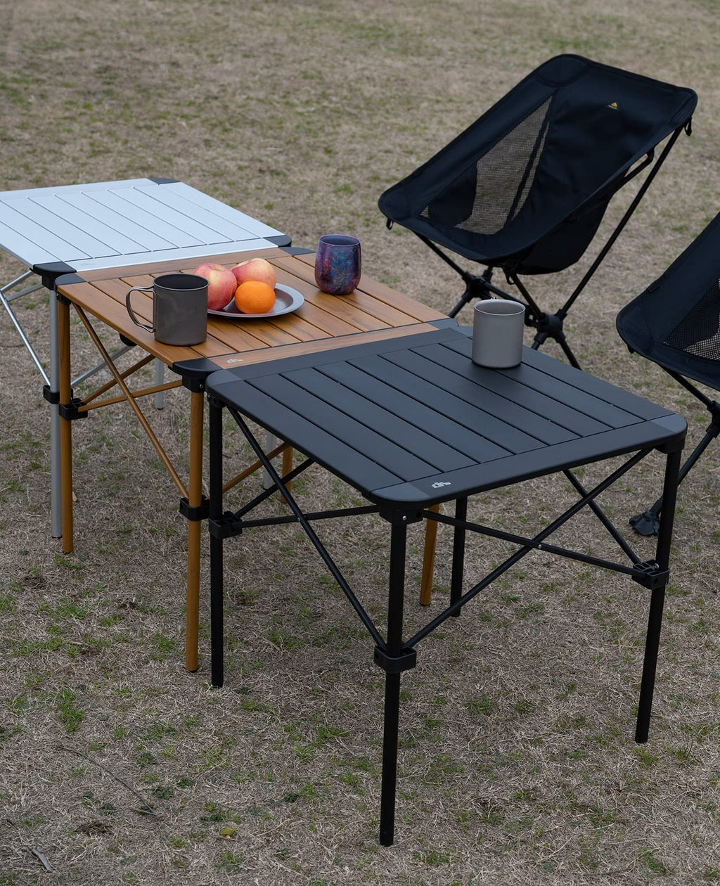 Lightweight Aluminum Folding Square Table R381311