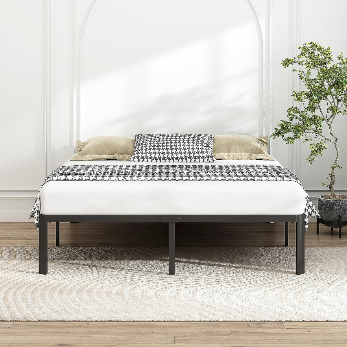 14 Inch Queen Size Black Metal Platform Bed Frame L975396
